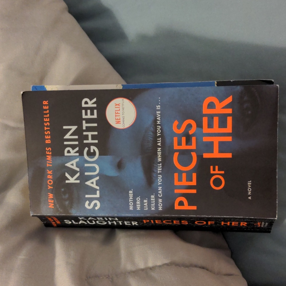 Pieces of Her by Karin Slaughter in Paperback